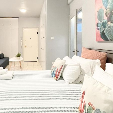 Cute 1Br Apt With Balcony In The Heart Of The City 아테네 외부 사진