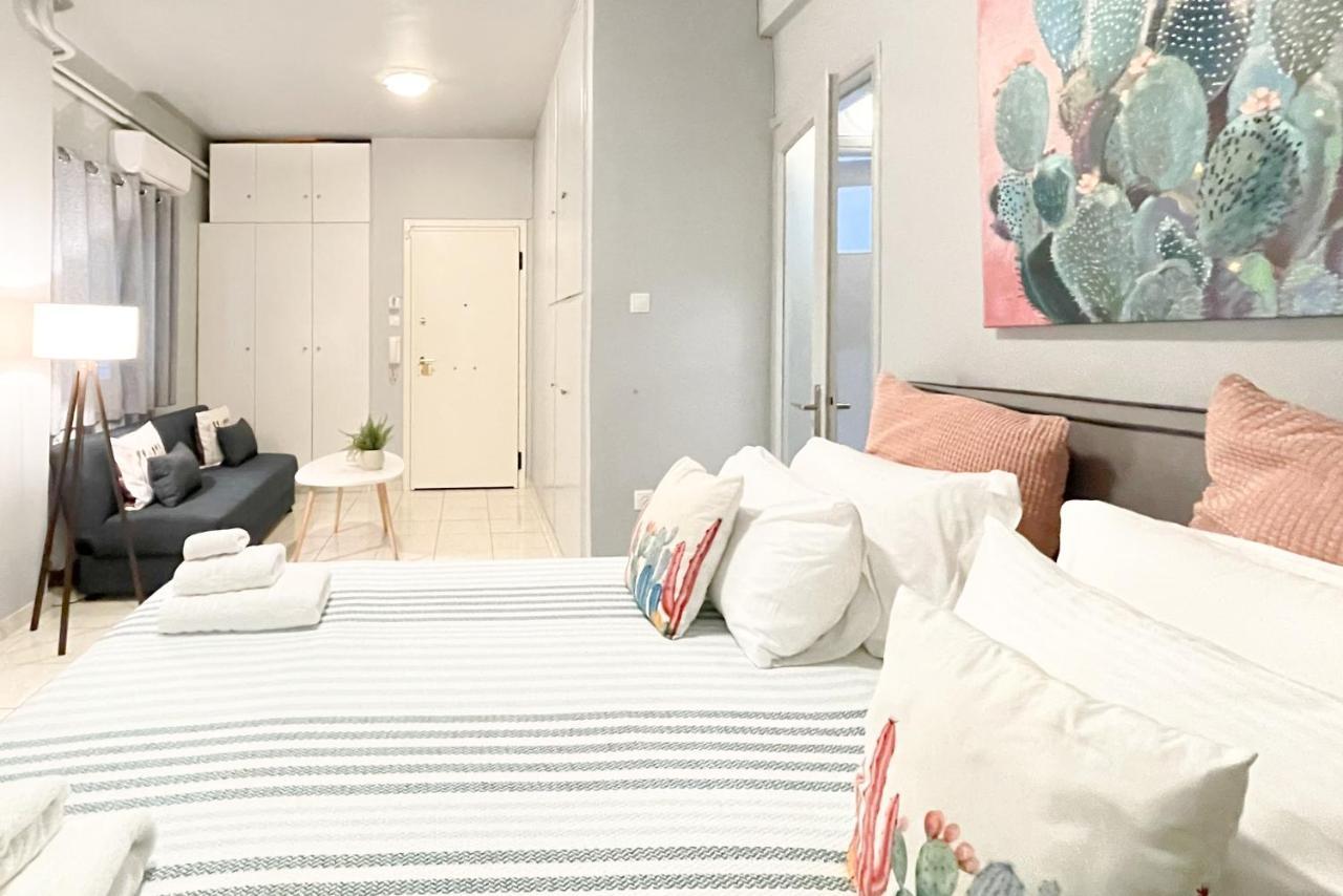 Cute 1Br Apt With Balcony In The Heart Of The City 아테네 외부 사진